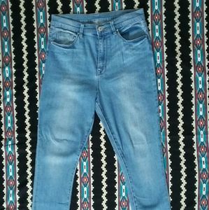 BDG 30W Twig High Rise Jeans Light Wash